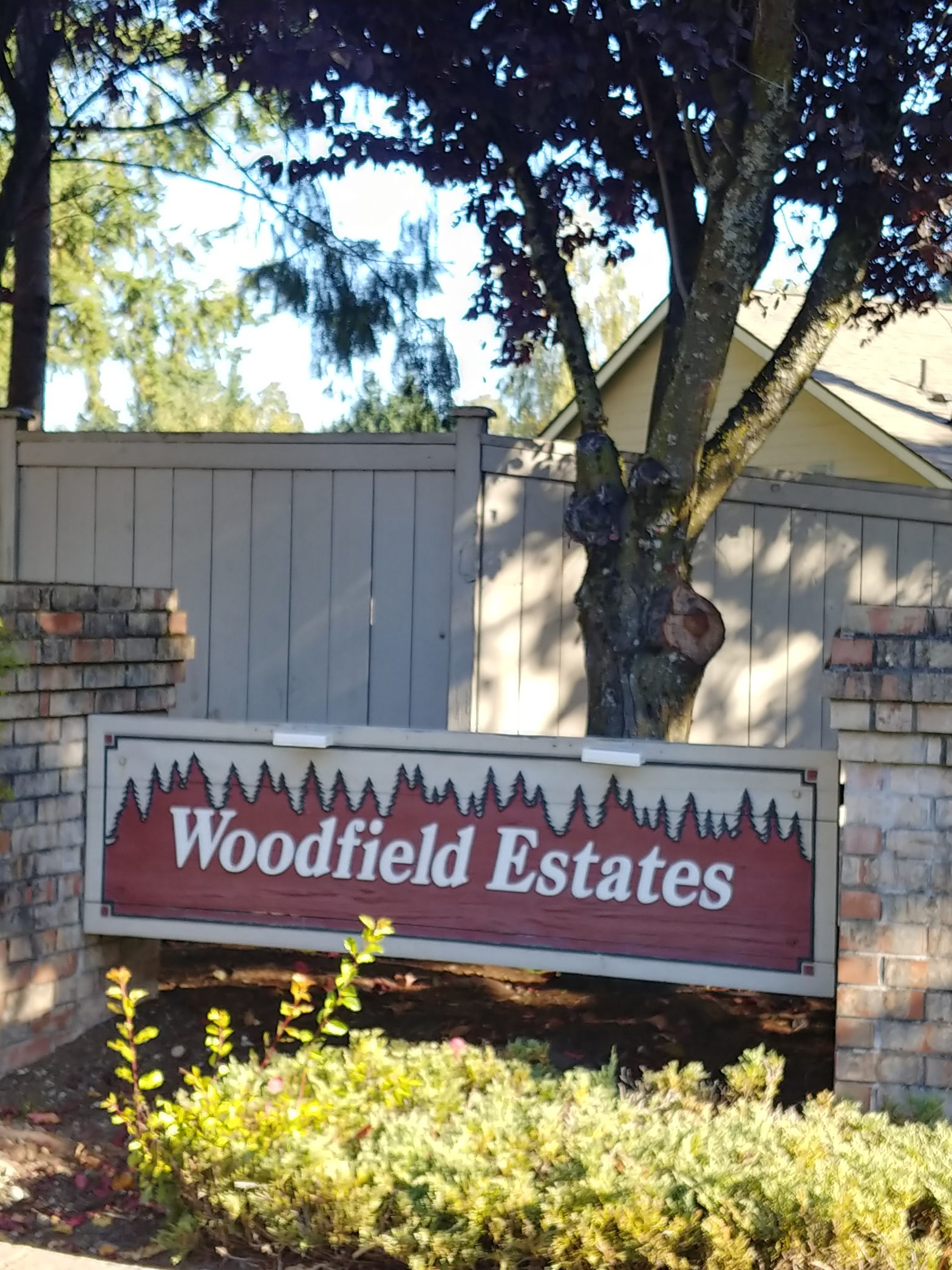 Woodfield Estates HOA Neighborhood website